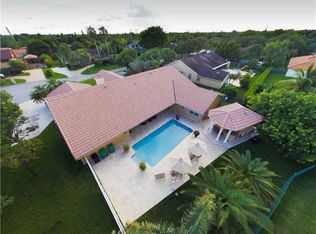 9821 SW 130th St, Miami, FL 33176