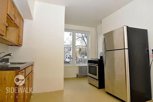 Rented by Sidewalk Realty LLC | media 6