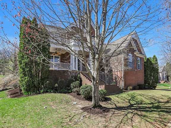 3rd image of 3005 Coral Bell Ln