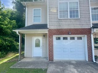 153 Brown Estates Dr, La Fayette, GA 30728