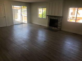 619 Plumer St #B, Costa Mesa, CA 92627