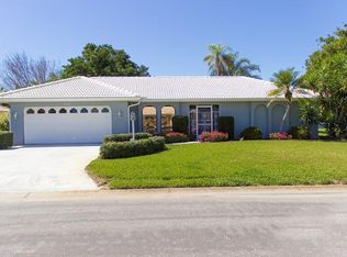348 Ardenwood Dr, Englewood, FL 34223
