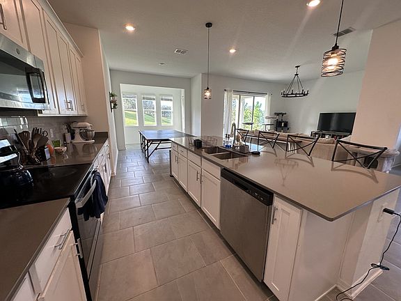 3rd image of 5319 Basalt Dr