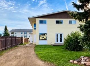5730 49a St #5730, Vegreville, AB T9C1H6