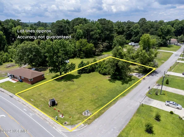 1629 Hargett St #4R, Jacksonville, NC 28540