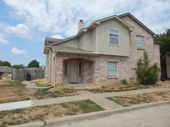 1027 Tennessee Trl, Arlington, TX 76017