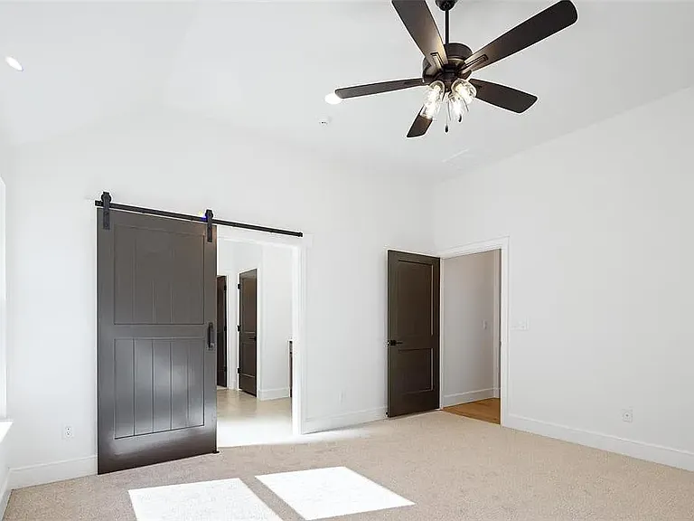 3802 Bedrock Dr — Photo 7