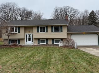 4240 Florida St, Perry, OH 44081