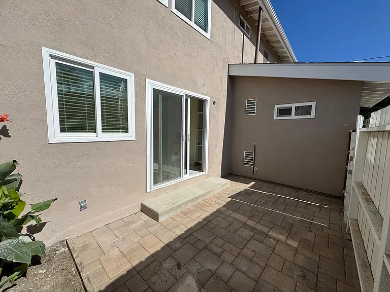 628 Empire Ave #628 — Photo 22