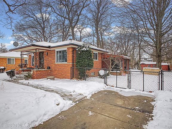 2nd image of 23835 Audrey Ave