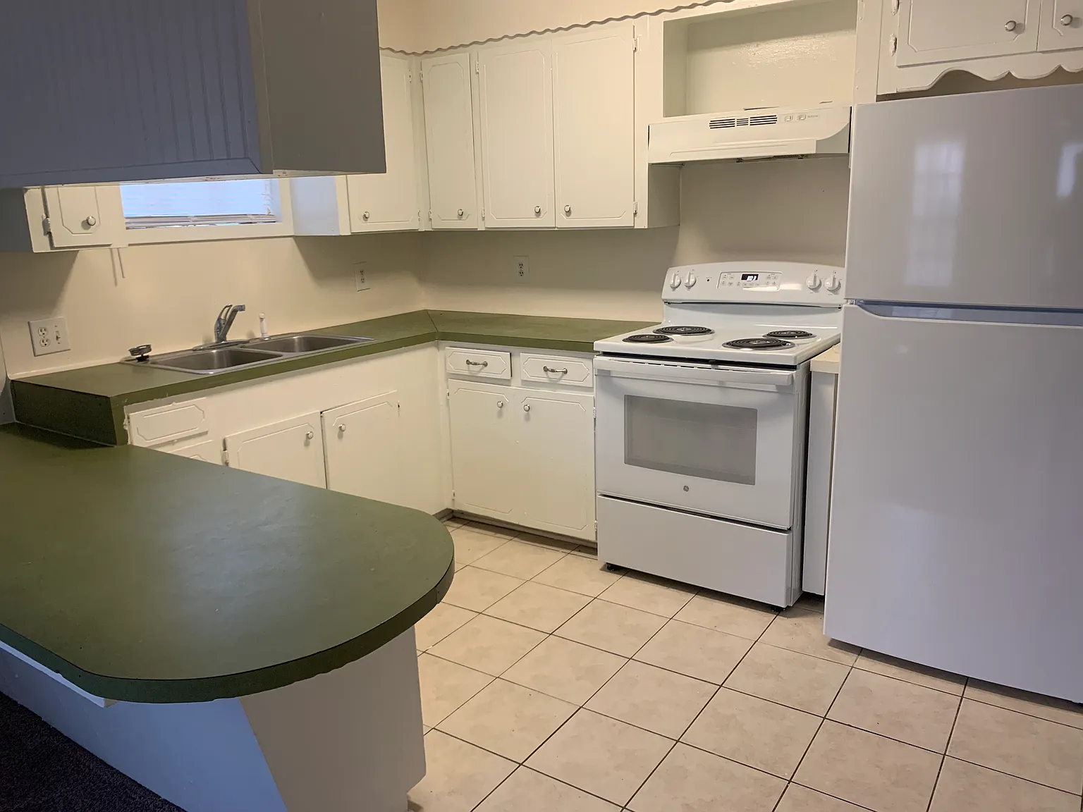 7013 Church Ln — Photo 2