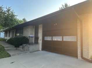 1722 Churchill Dr, Dubuque, IA 52001