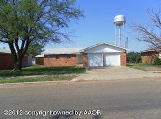 1407 Columbia Ave, Friona, TX 79035