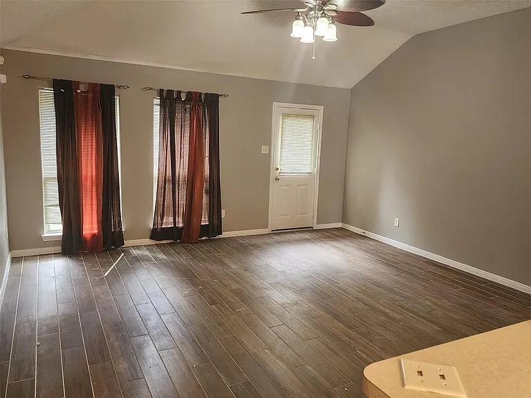 23107 Kimberly Glen Ln — Photo 4