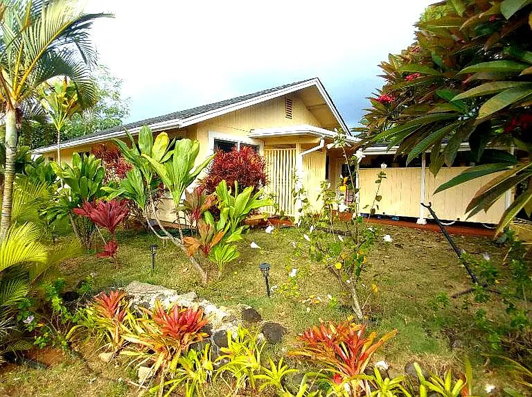 4911 Nonou Rd — Photo 1