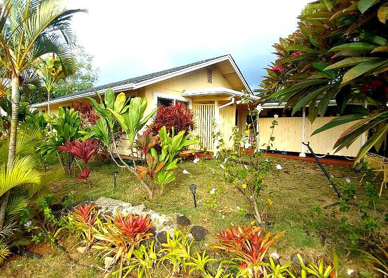 1st image of 4911 Nonou Rd