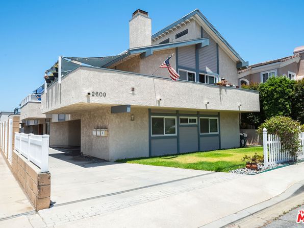 2609 Rockefeller Ln #2