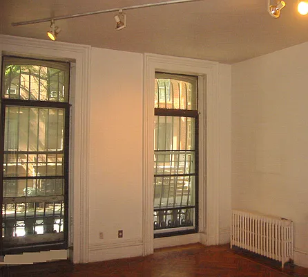Rented by Brown Harris Stevens | media 51