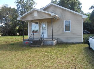 636 W Oakland Ave, Sumter, SC 29150