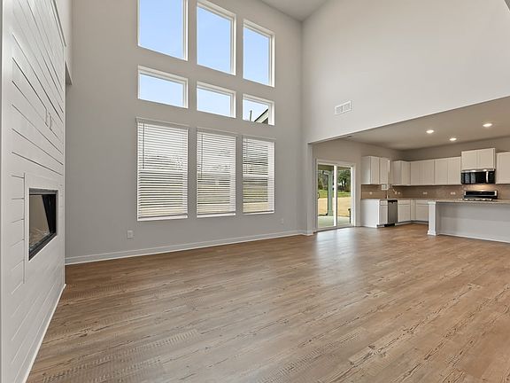 2nd image of 6890 Ellorie Dr