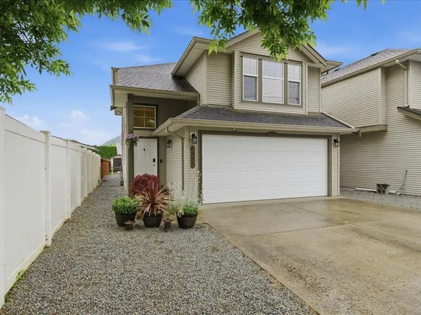 6885 Inkman Rd, Kent, BC V0M 1A1