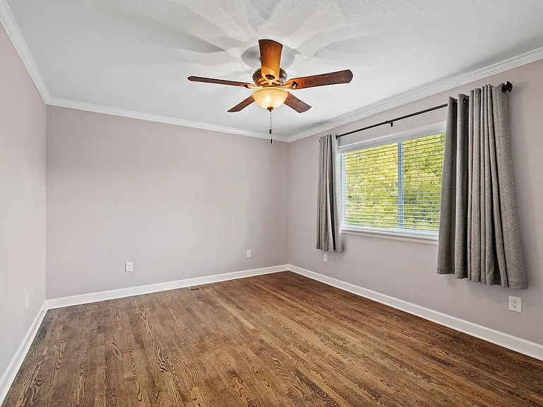 2603 Thoreau Dr — Photo 14