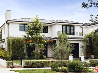 10450 Almayo Ave, Los Angeles, CA, 90064
