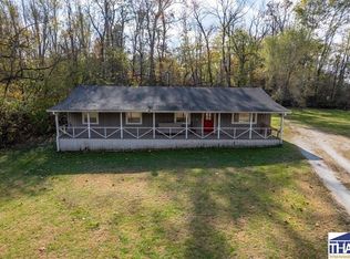 1158 W Us Highway 40, Greencastle, IN 46135