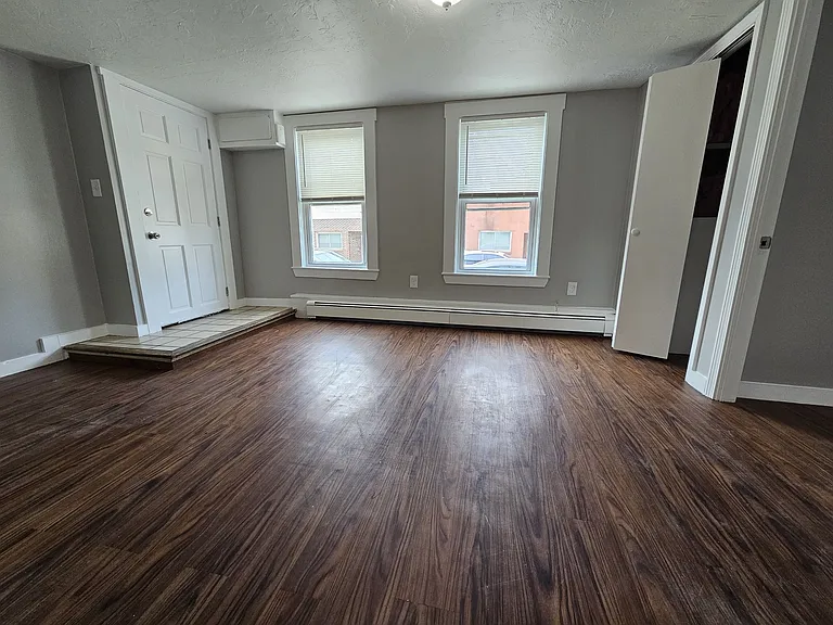 391 Water St — Photo 6