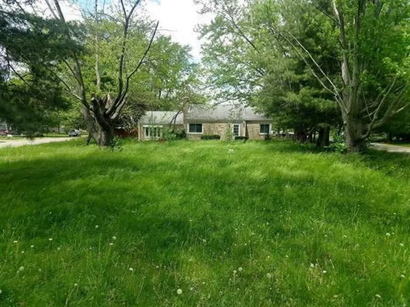 3510 N Glenwood Ave, Muncie, IN 47304