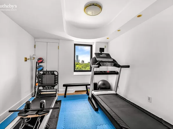 860 Fifth Avenue image 15 of 18