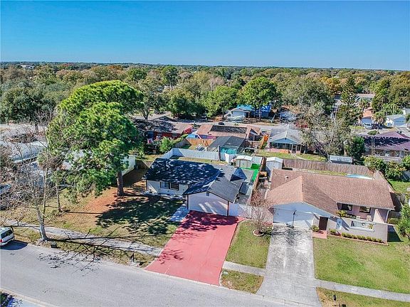 5th image of 6812 Eden Ln
