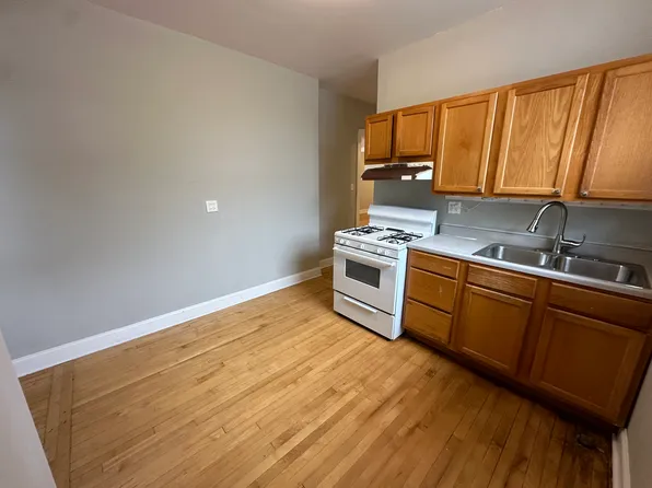 5215-5219 N Christiana Ave #3, Chicago, IL 60625