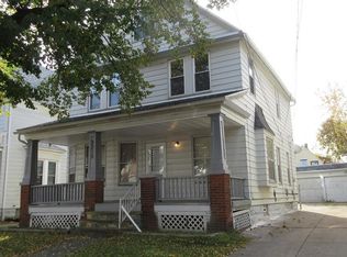 3215 Natchez Ave, Cleveland, OH 44109