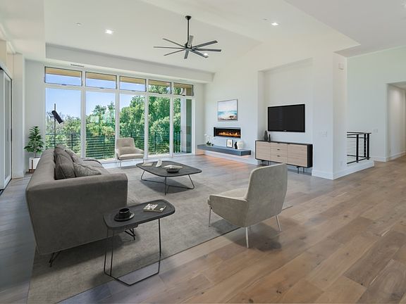 2nd image of 4575 Serenity Ln