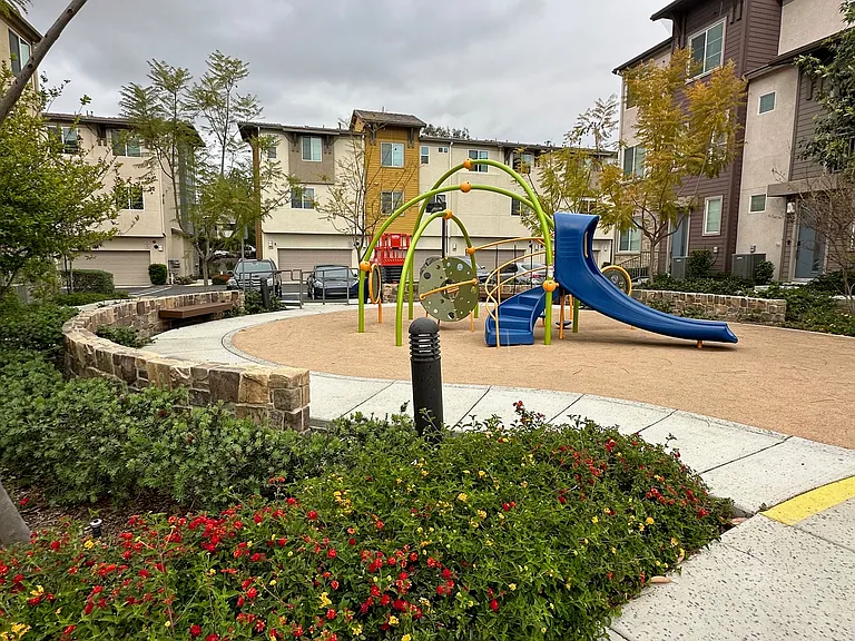 763 Savi Dr #104 — Photo 6