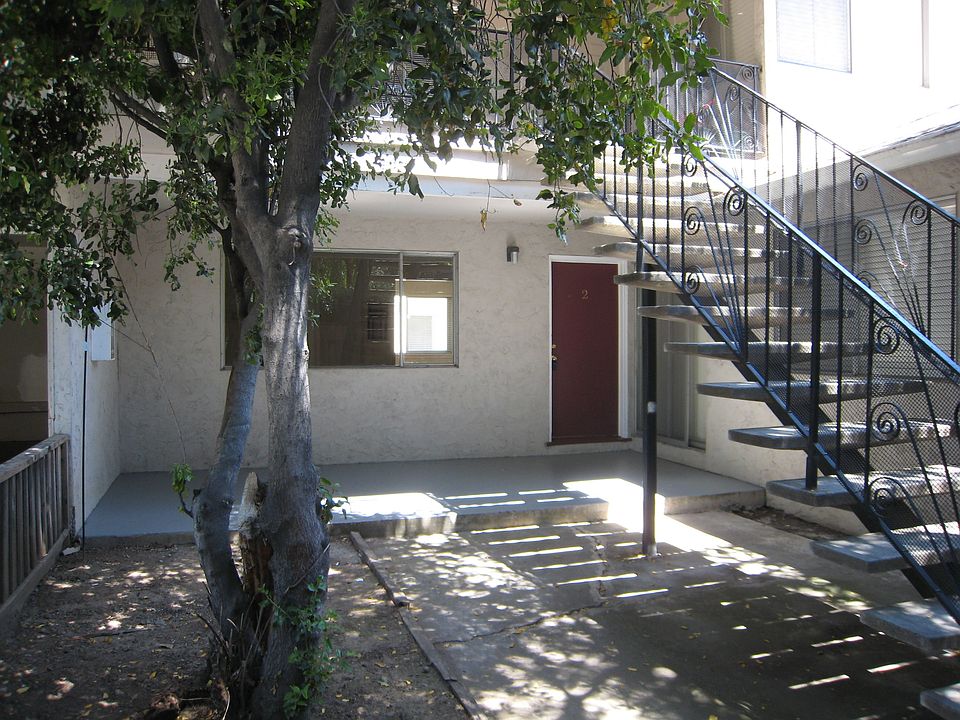 1st image of 571 Troy Dr APT 2