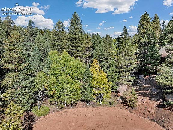 2nd image of 926 Pinon Ln