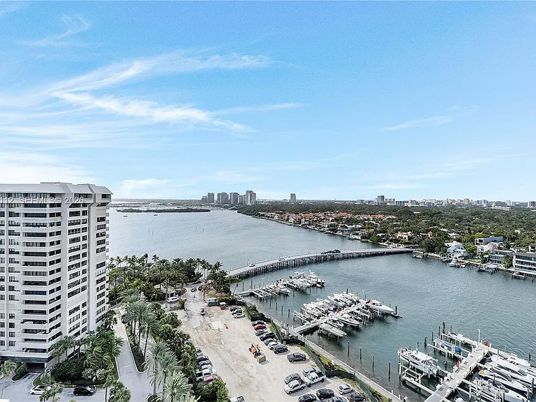 2 Grove Isle Dr #BPH10 — Photo 22