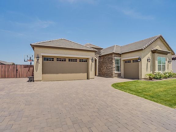 3rd image of 22318 E Sentiero Dr