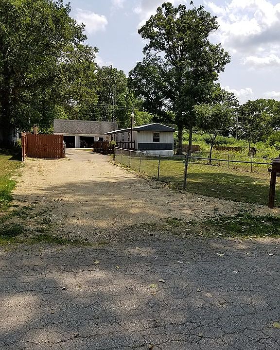 803 Gold River Ave, Rockford, IL 61102 Zillow