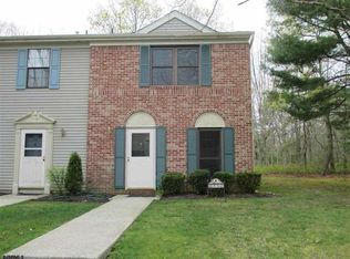 73 Sussex Pl #1006, Galloway, NJ 08205