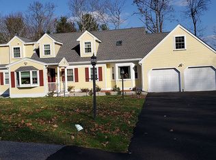 14 Crest Dr, Westford, MA 01886