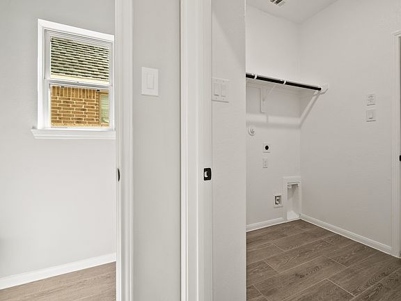Powder room and laundry room