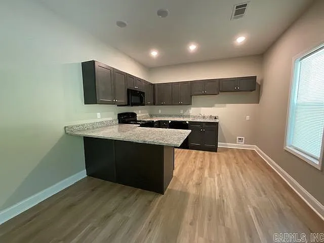 716 Spring St - 1 — Photo 3