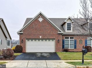 1575 Williamsburg Way, Mechanicsburg, PA 17050