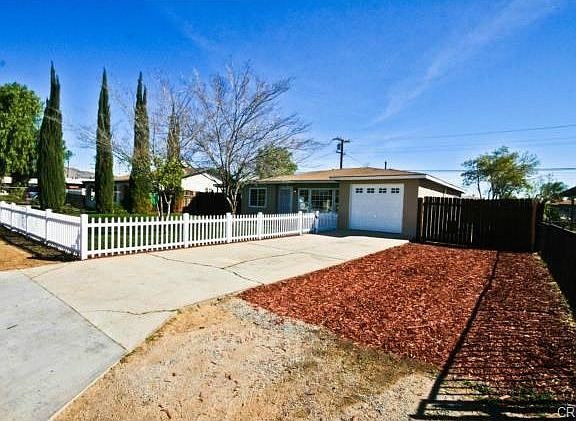 3rd image of 13336 Ben Cliff Dr
