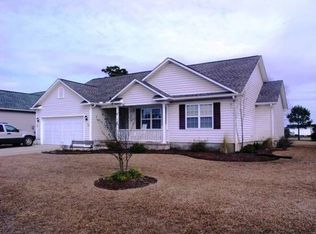 607 Flybridge Ln, Beaufort, NC 28516