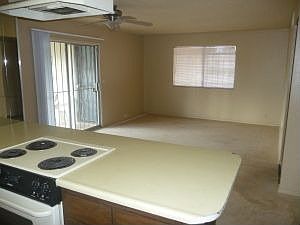 4th image of 683 W Gail Dr