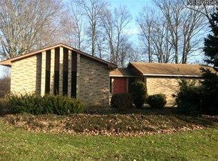 469 Kar A Bru Dr, Amherst, OH 44001